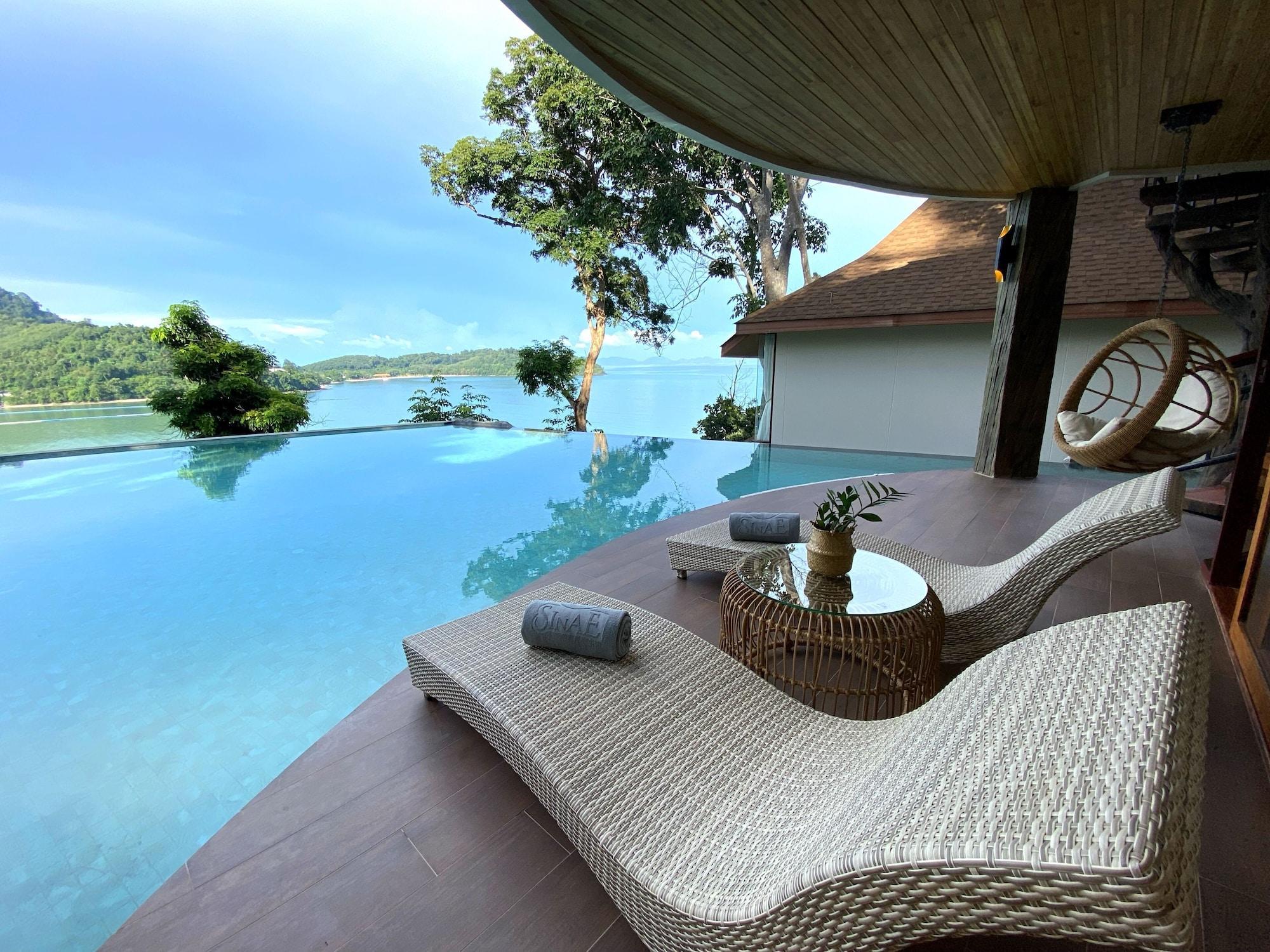 Sinae Phuket Hotel Екстериор снимка