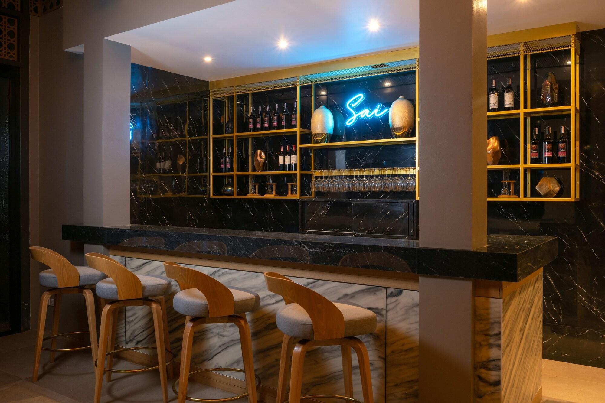 Sinae Phuket Hotel Екстериор снимка