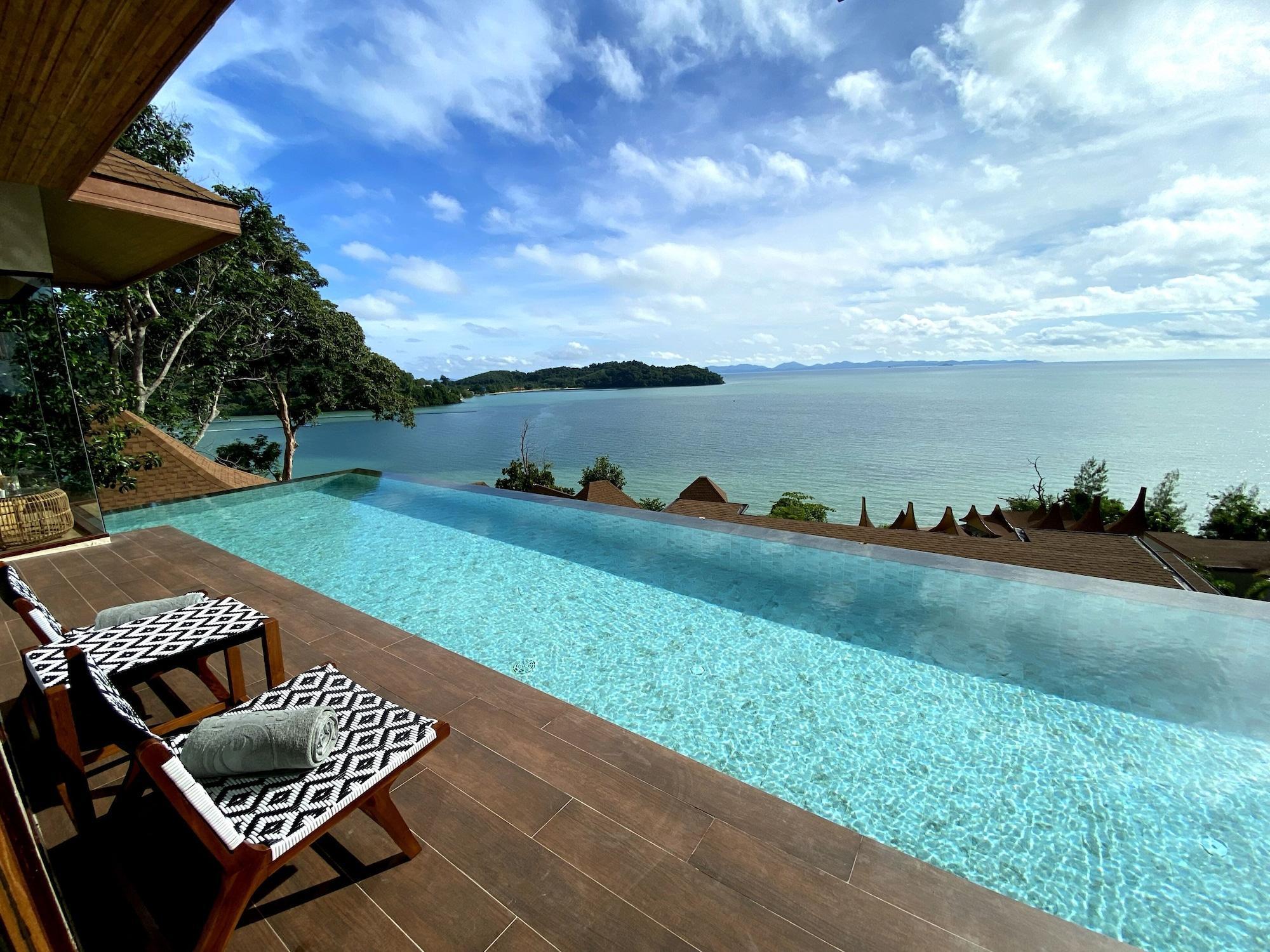 Sinae Phuket Hotel Екстериор снимка
